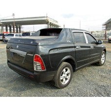 Авточехлы для SsangYong Actyon Sports, пикап, 1 поколение (2006 - 2012), левый руль, второй ряд цельный с выводом подлокотника
